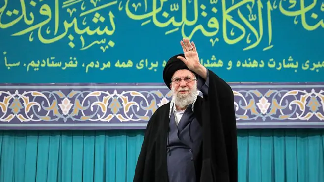علی خامنه ای