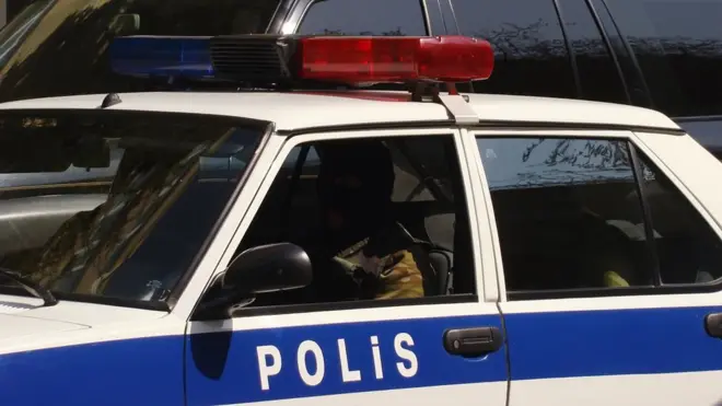 По делу о коррупции в крупнейшем банке страны проходять еще 8 человек