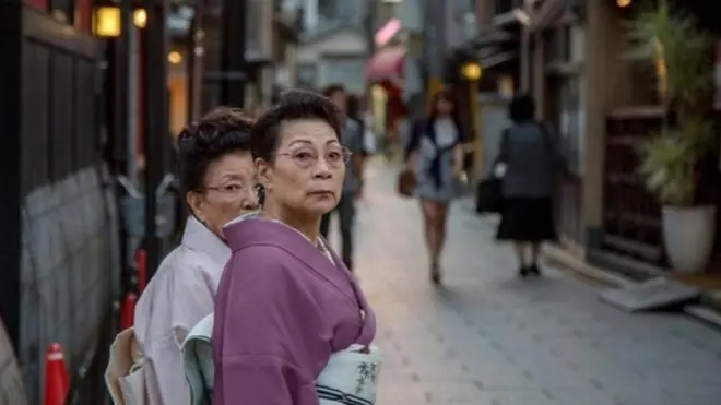 Yaponiya əhalisi Yaponiyanın əhalisi azalırmı?