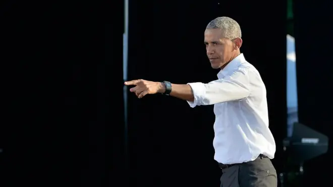 Ранее Обама выступил в защиту Клинтон, назвав следствие ФБР основанным на инсинуациях