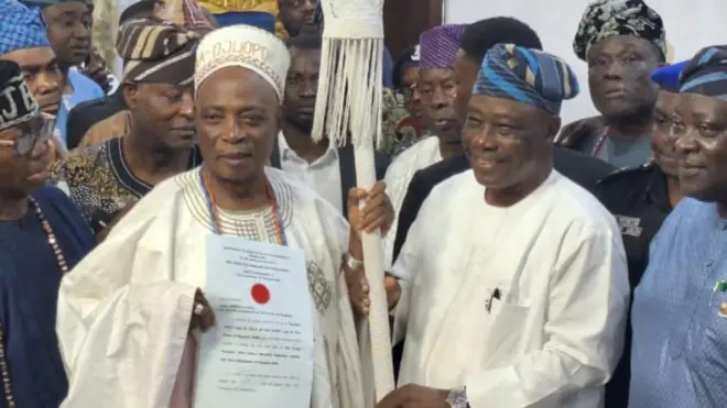 Aworan Oba Adewolu Ladoja ati igbakeji Gomina ipinlẹ Oyo, Bayo Lawal