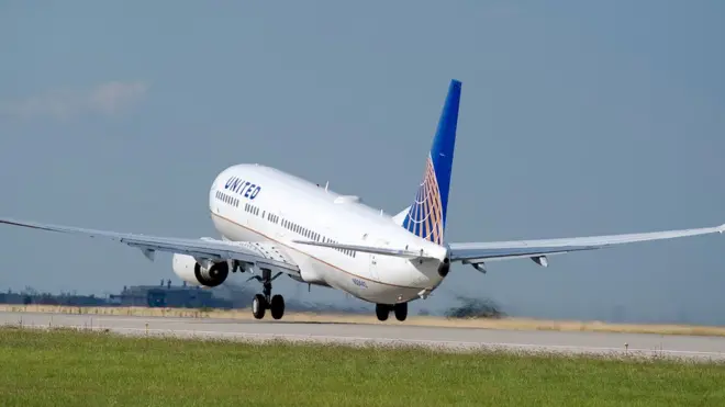 United decidió suspender sus actividades debido a que aquella ruta ya no cumplía sus expectativas económicas.