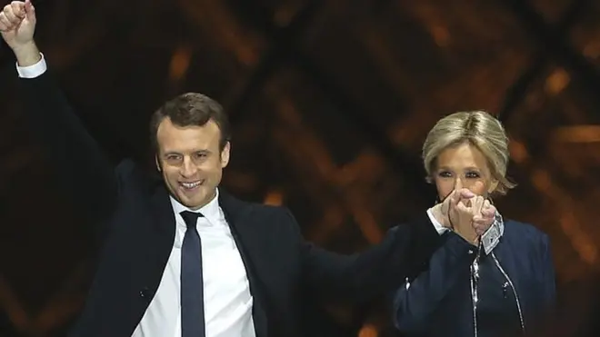 بريجيت ترونيو وإيمانويل ماكرون
