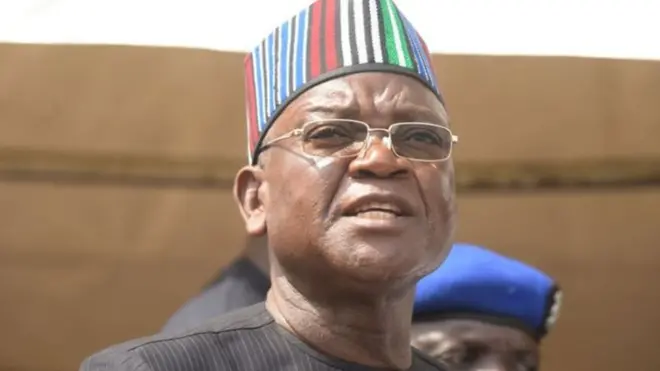 Samuel Ortom Governor of Benue say dem dey try stop do kill-kill for di north central Nigerian state.