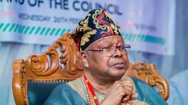 Awujale Sikiru Kayode Adetona