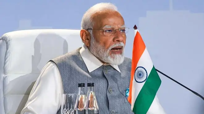 नरेंद्र मोदी 