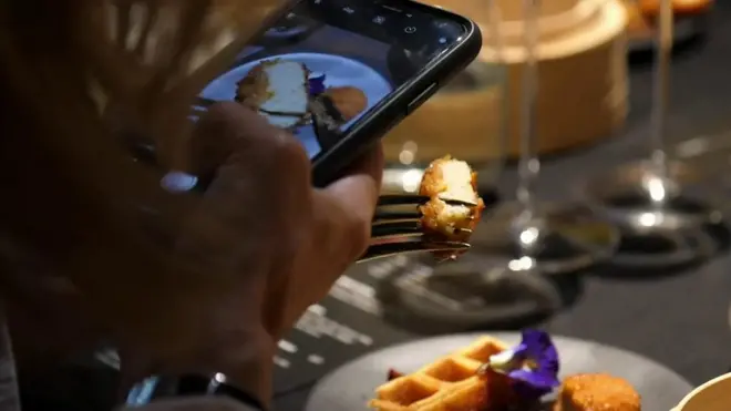 배양육은 동물을 사육하거나 도축할 필요 없이 고기만 얻을 수 있는 장점이 있다
