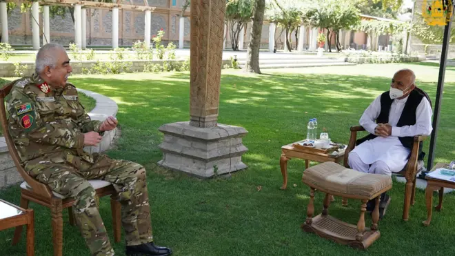 غنی و دوستم در ارگ