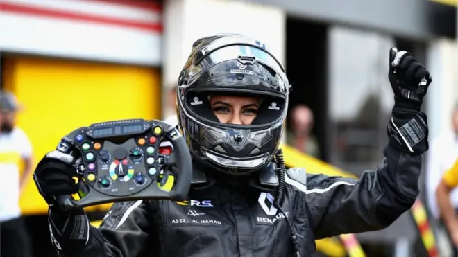 Suudi Formula One yarışçısı Aseel Al-Hamad