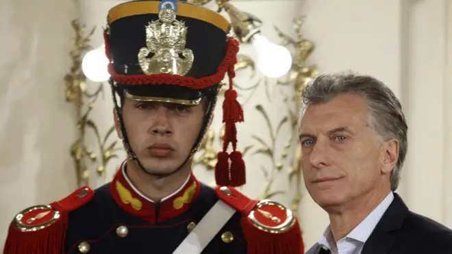 Macri quiere redefinir el papel de los militares, menguado por décadas tras el régimen que cayó en 1983.