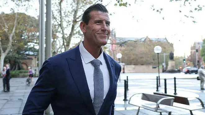 بن رابرتس اسمیت