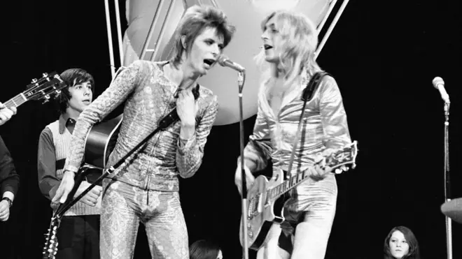 Dejvid Bouvi i Mik Ronson 1972.