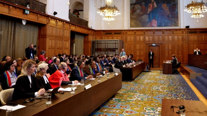 في 29 ديسمبر/كانون الأول 2023 رفعت دولة جنوب أفريقيا شكوى أمام المحكمة تتهم فيها إسرائيل بارتكاب جرائم "إبادة جماعية" ضد الشعب الفلسطيني.