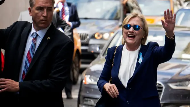 Врачи Хиллари Клинтон утверждают, что она полностью восстановилась после операции по удалению тромба, проведенной в 2012 году.