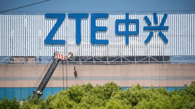 美国商务部五月禁止美国公司向中兴出售电子零部件，中兴指措施令它的业务几乎"停摆"。