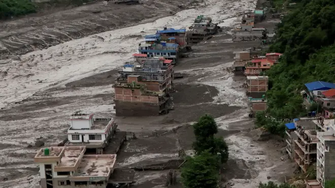  नेपाल में बाढ़ 