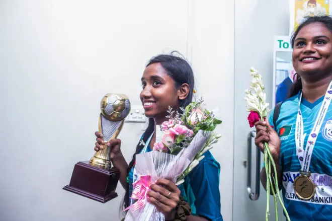 সাম্প্রতিক সময়ে বাংলাদেশের ফুটবলে উল্লেখযোগ্য অর্জন এই দলের হাত ধরেই এসেছে 