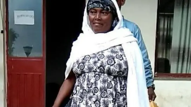 Aadde Azaalach hidhaa wayita bahan