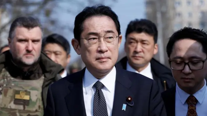 Fumio Kishida 