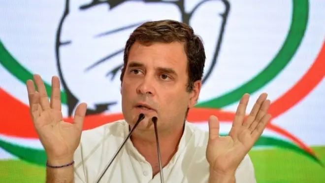 ان کے استعفی کے ساتھ ہی ہفتوں سے سیاسی اور عوامی حلقوں میں جاری چہ میگوئیاں بھی اپنے اختتام کو پہنچ گئیں