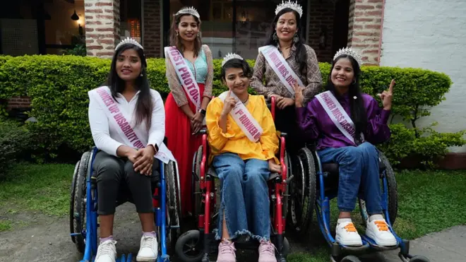 "अपाङ्ग हुनुमा पूर्व जन्ममा पाप गरेको कारणले यिनीहरू यस्तो भएको हो भनेर पनि सुन्नुपर्छ। एकदम नै पिडा हुन्छ यस्तो कुरा सुन्दा।" एक सौन्दर्य प्रतियोगीतामा एक उपाधि जितेकी छविकुमारी।