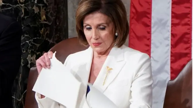 Nancy Pelosi rasga discursocomo apostacomo aposta em jogosjogosTrump