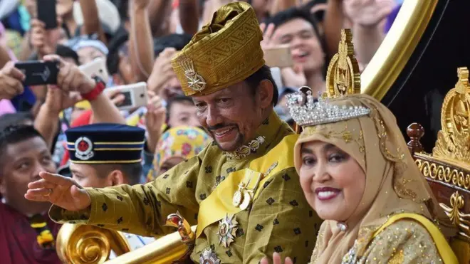 બ્રુનાઈના સુલતાને ગત વર્ષે શાસનના 50 વર્ષ પૂર્ણ કર્યા