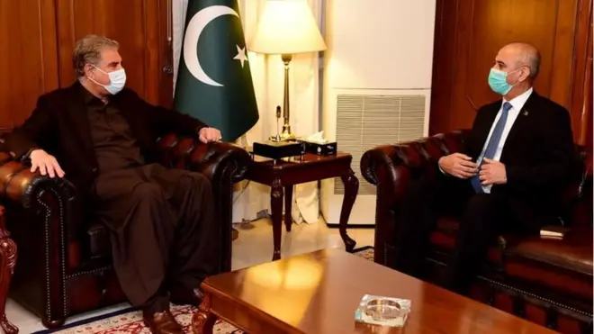 د پاکستان بهرنيو چارو وزير له افغان سفيره سره