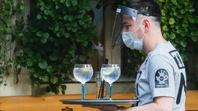 Рестораны в Москве были закрыты с конца марта до середины июня