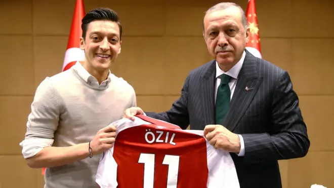 Месут Озиль и Реджеп Эрдоган