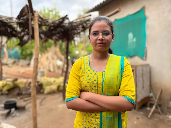 ही कहाणी आहे रायगड जिल्ह्यातील रोहा तालुक्यातील चिंचवली गावातील सपना राजेश वाघमारे हिची.