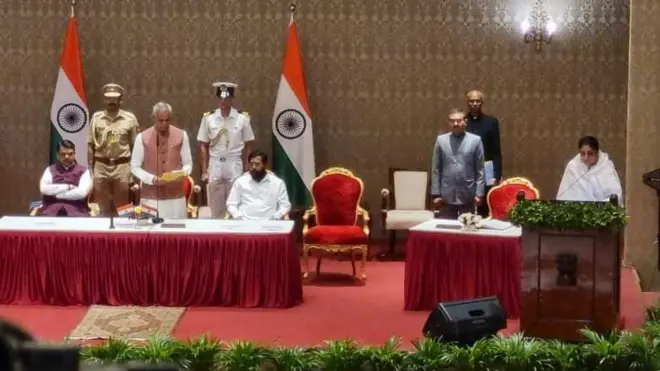सुनेत्रा पवार यांनी घेतली महाराष्ट्राच्या पहिल्या महिला उपमुख्यमंत्री म्हणून शपथ