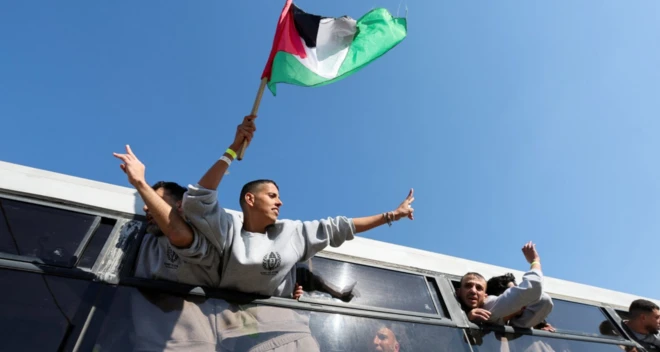 Filistinli mahkumlar.