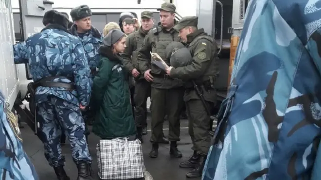 12 українських засуджених