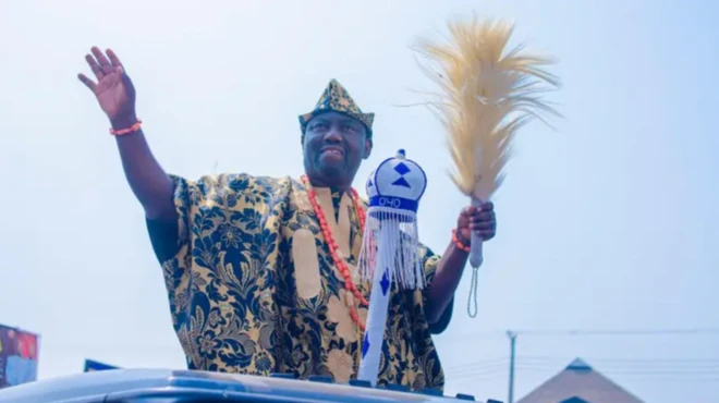 Aworan Alaafin Oyo tuntun