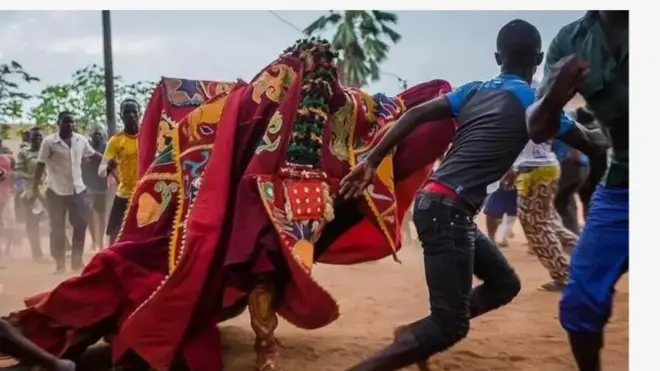 Eegun alare ati awọn eeyan rẹ