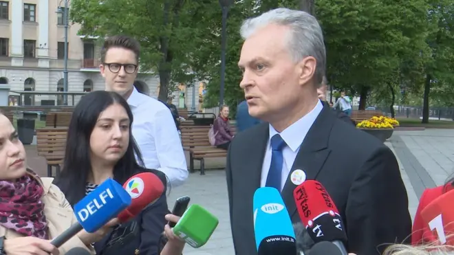 Гитанас Науседа лидирует на выборах президента Литвы