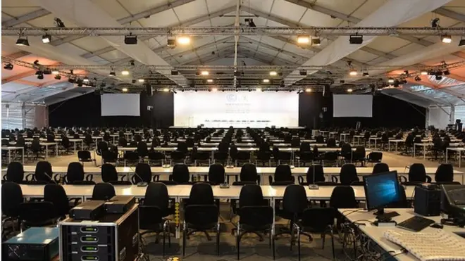 Selon Salaheddine Mezouar, président de la COP22, les discussions du Maroc sont "un nouveau départ pour la communauté internationale".