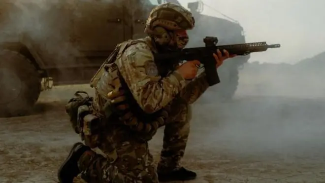 Військовий