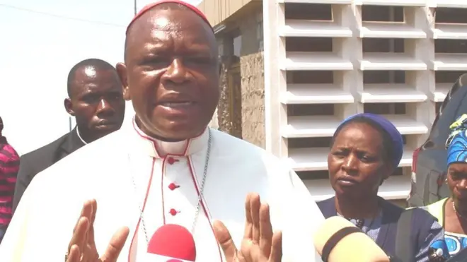 Kardinali Fridolin Ambongo arongoye Ekleziya Katolika muri DR Congo asabwa gutanga umuco ku majambo aherutse gushikiriza afatwa ko ari ayo guha impigi abaja kwifatanya n'umwansi