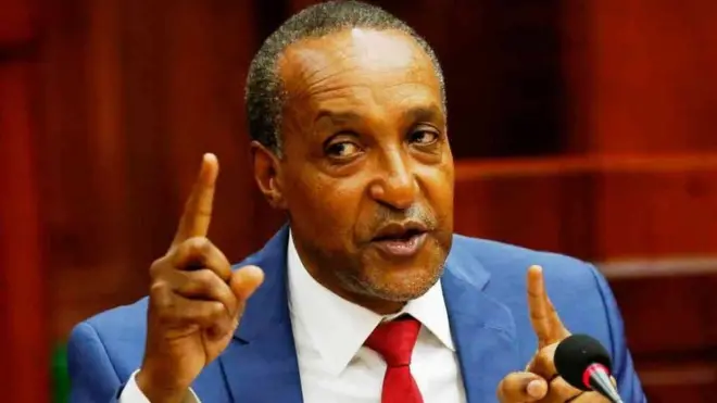 Kenya ayaa sheegtay in aysan eryihin safiirkii Soomaaliya balse ay ka codsadeen in uu wadatashi ugu laabto dalkiisa.