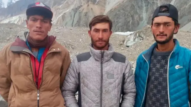 براڈ پیک حادثے کے بعد محمد عابد، محمد بشیر اور ابوذر علی بغیر حفاظتی سامان کے سہیل سخی کی لاش واپس لائے
