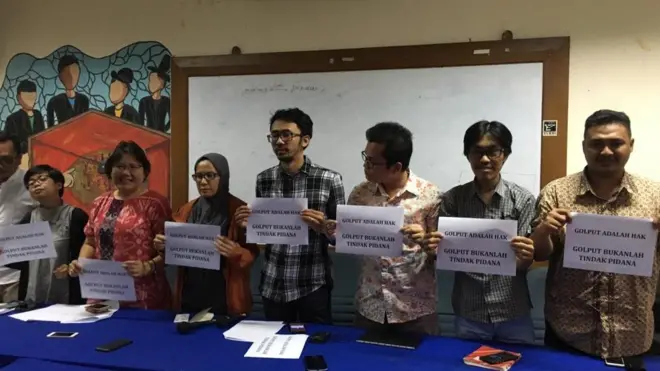 Sekelompok aktivis menyatakan bahwa golput adalah ekspresi politik yang tidak dapat dipidana