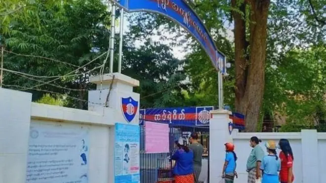 နိုင်ငံရေး ပုဒ်မတွေနဲ့ ဖမ်းဆီး ပြစ်ဒဏ် ချခံထားရသူ အများစုကို ထောင်ဆူပူမှုအပြီး ရွှေ့ထားခဲ့