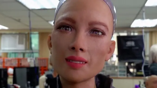 Робот София