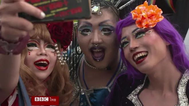 คนถ่ายเซลฟี่