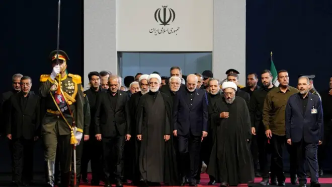 مقامات جمهوری اسلامی در مصلای تهران