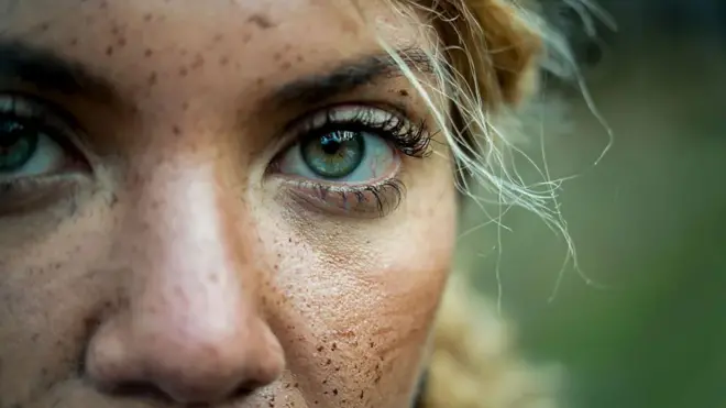 лице жене, око жене