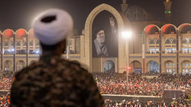 ایران، علی خامنہ ای کی نماز جنازہ