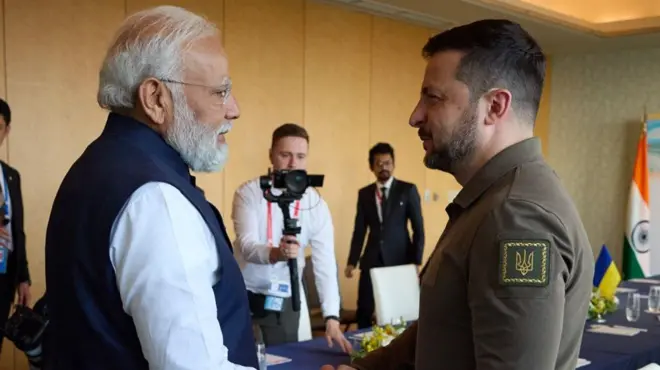 पीएम नरेंद्र मोदी और यूक्रेन के राष्ट्रपति ज़ेलेंस्की